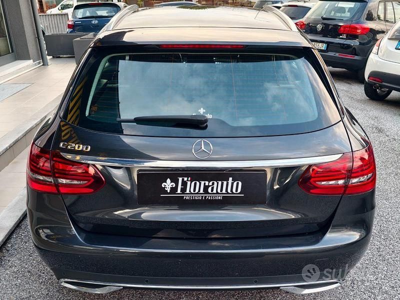 Usata Mercedes C200 Premium 183 CV (134 kW) 2021 Nero Station wagon