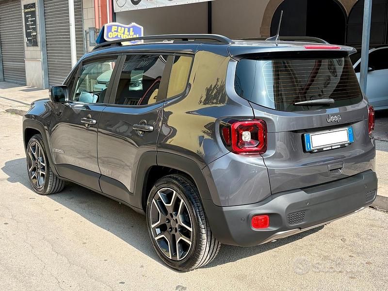 Usata Jeep Renegade 130 CV (95 kW) 2023 Grigio SUV