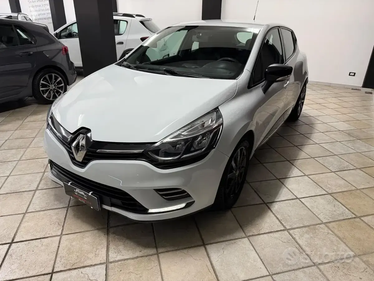 Usata Renault Clio IV Intens 90 CV (66 kW) 2019 Bianco Berlina