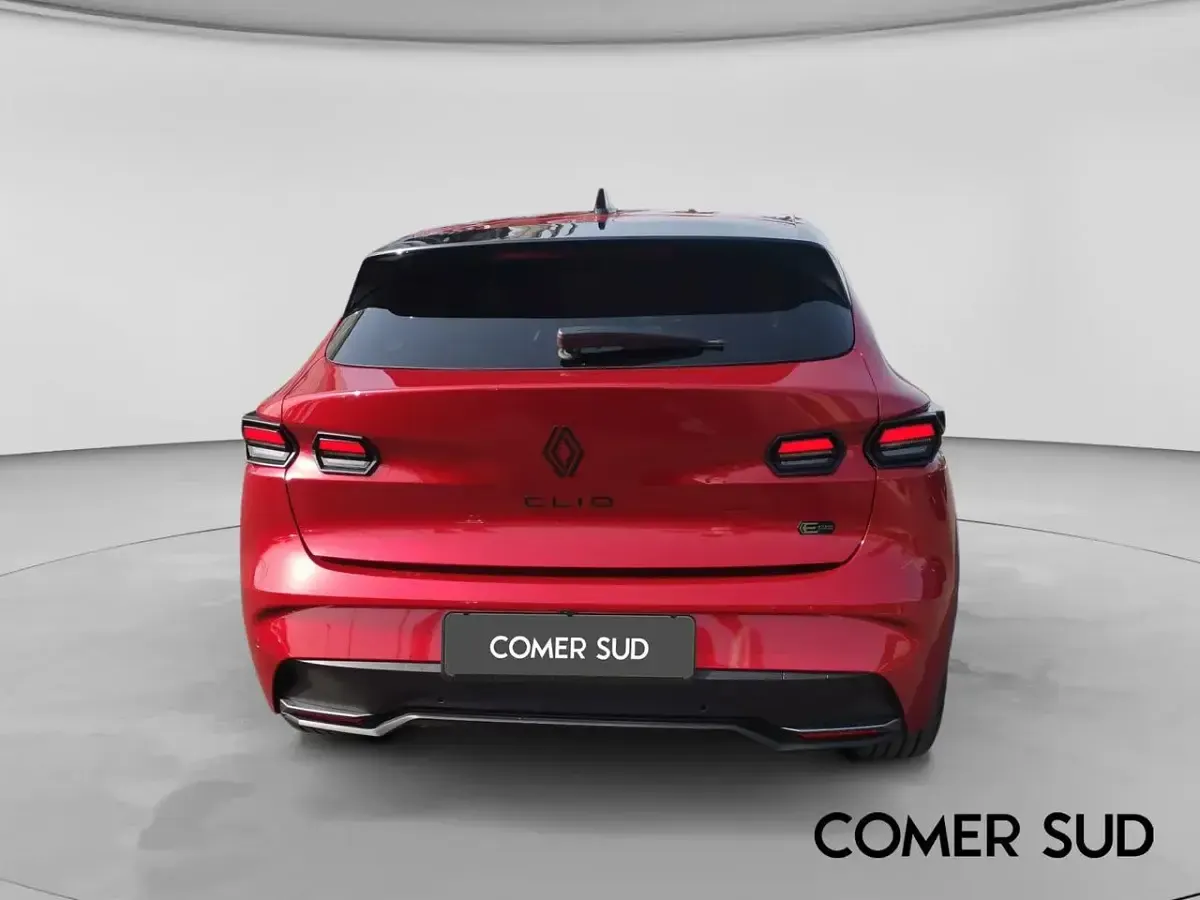 Usata Renault Clio V Esprit Alpine 156 CV (114 kW) 2025 Rosso Berlina