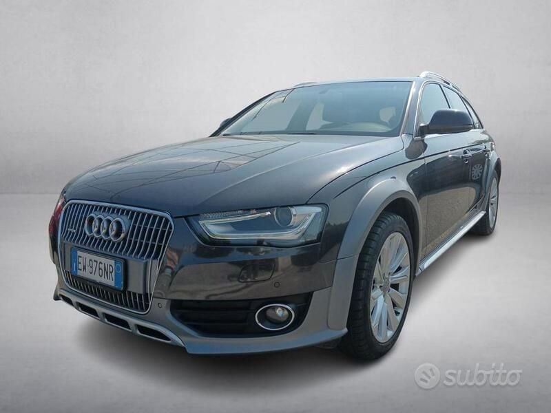 Usata Audi A4 Allroad Business 190 CV (139 kW) 2014 Nero Station wagon