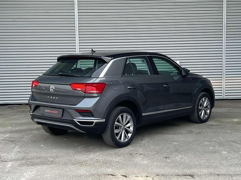 Usata VW T-Roc Style 116 CV (85 kW) 2019 Grigio SUV