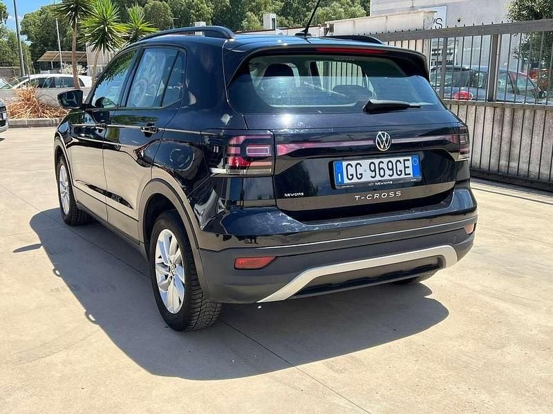 Nero Usata 2021 VW T-Cross Style SUV | 16.800 € (Buon prezzo) - Immagine 1/4