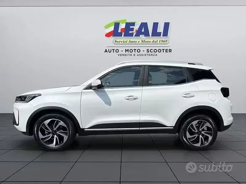 Nuova EMC SEI 147 CV (108 kW) 2026 Bianco SUV