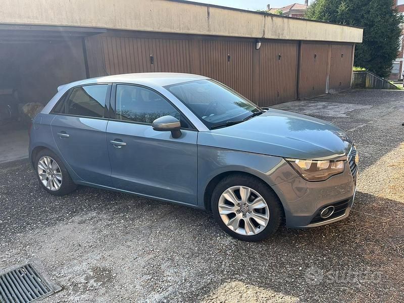 Usata Audi A1 90 CV (66 kW) 2012 Grigio Utilitaria