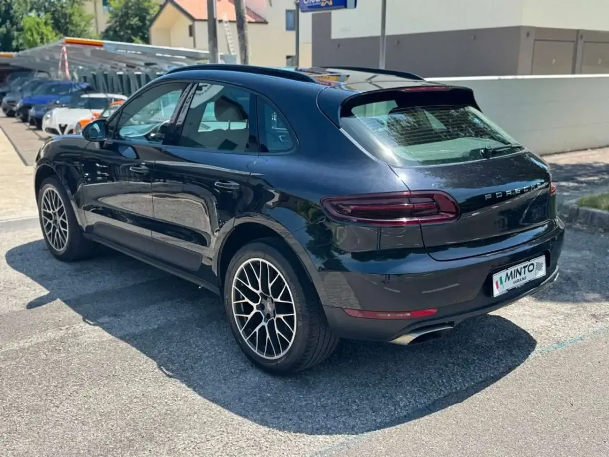 Usata Porsche Macan 252 CV (185 kW) 2016 Nero SUV