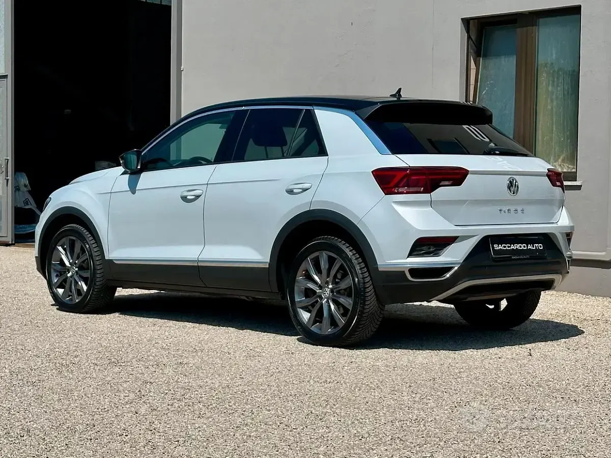 Usata VW T-Roc Advance 116 CV (85 kW) 2019 Bianco SUV