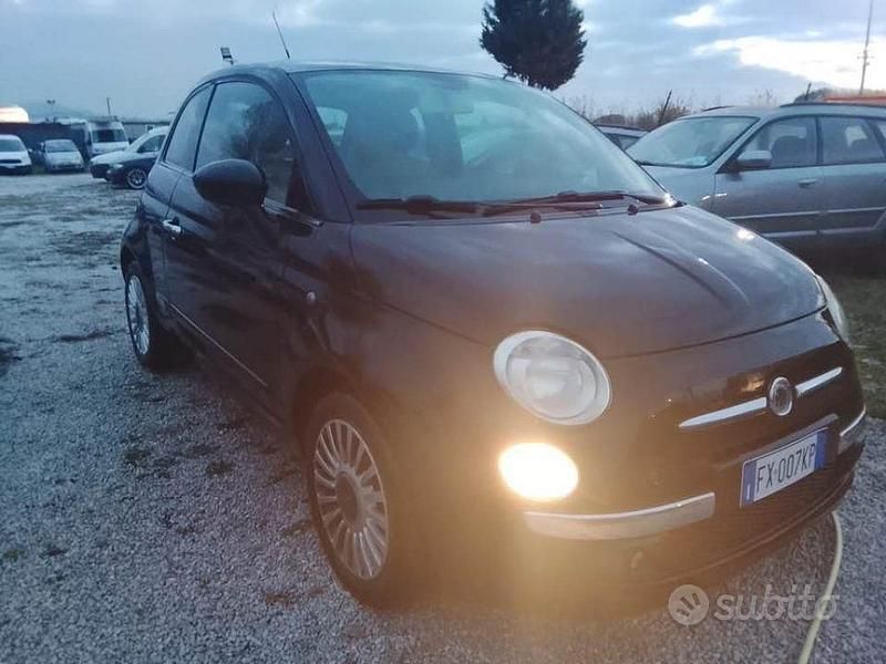 Nero Usata 2008 Fiat 500 Lounge Due volumi | 4999 € (Buon prezzo) - Immagine 1/4