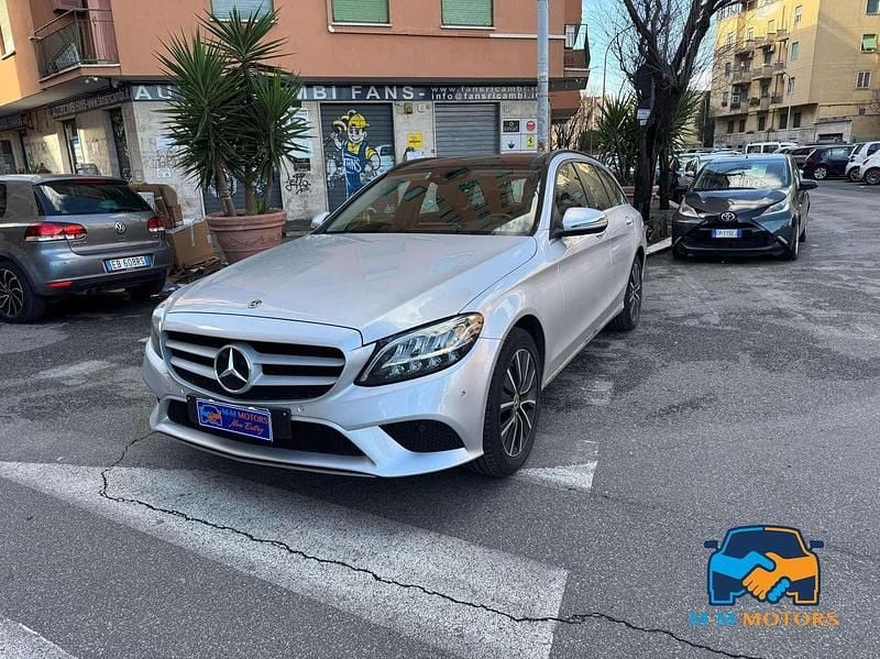 Usata Mercedes C220 Premium 194 CV (142 kW) 2021 Argento Station wagon