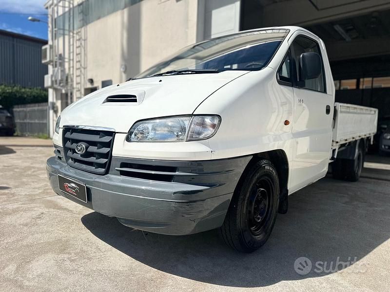 Usata Hyundai H-1 100 CV (73 kW) 2003 Bianco Monovolume