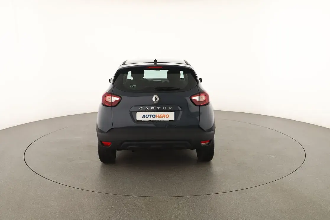 Usata Renault Captur Life 90 CV (66 kW) 2018 Blu SUV