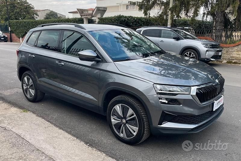 Second-hand Skoda Karoq Executive 116 CP (85 kW) 2023 Gri SUV
