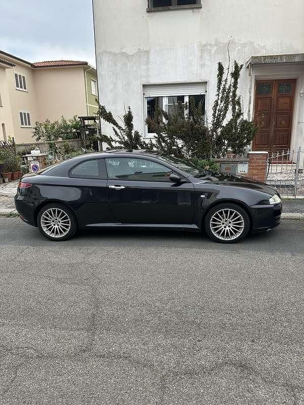 Usata Alfa Romeo GT Progression 150 CV (110 kW) 2006 Coupé