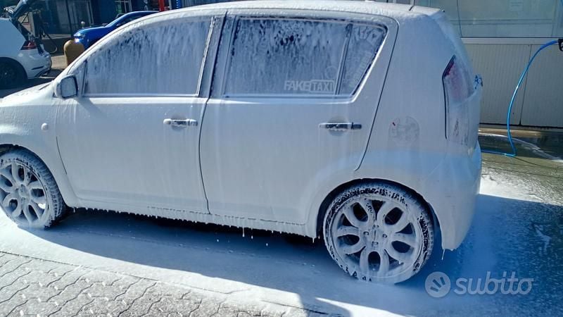 Usata Daihatsu Sirion 2009 Bianco Utilitaria