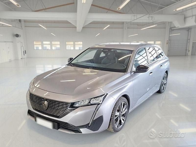 Grigio Usata 2022 Peugeot 308 Allure Station wagon | 19.450 € (Cara) - Immagine 1/4