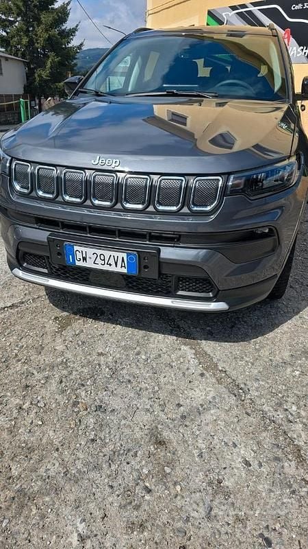 Usata Jeep Compass 130 CV (95 kW) 2024 Grigio SUV