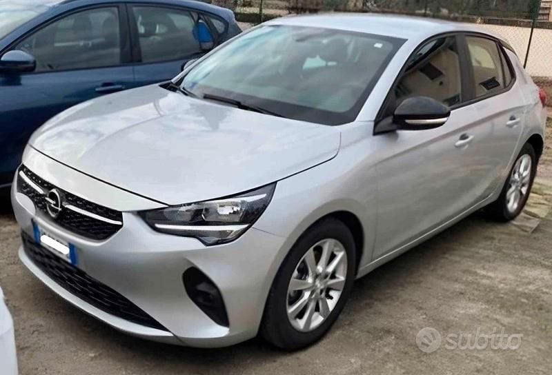 Usata Opel Corsa Edition 101 CV (74 kW) 2023 Grigio Utilitaria