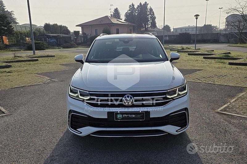 Usata VW Tiguan R 200 CV (147 kW) 2023 Bianco SUV