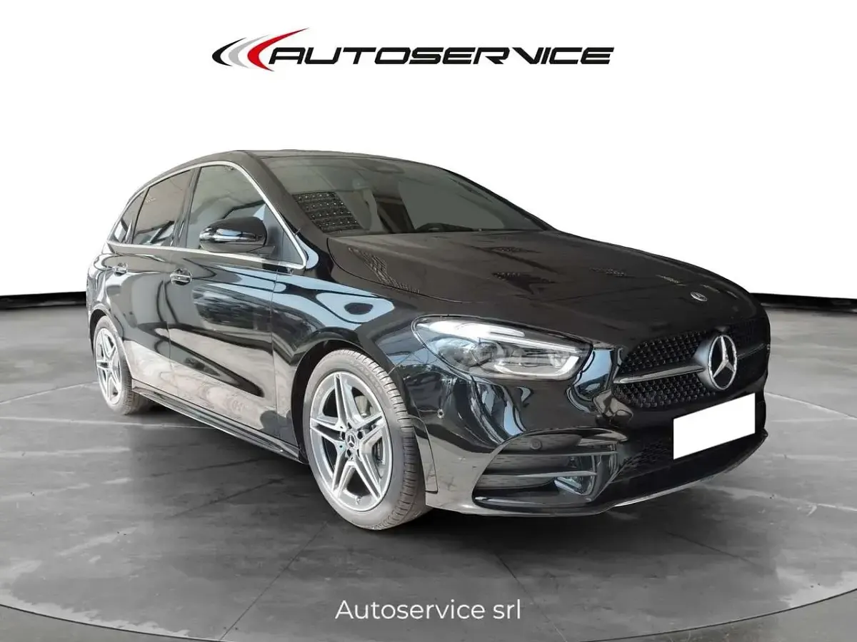 Nuova Mercedes B180 AMG line 116 CV (85 kW) 2026 Nero Utilitaria