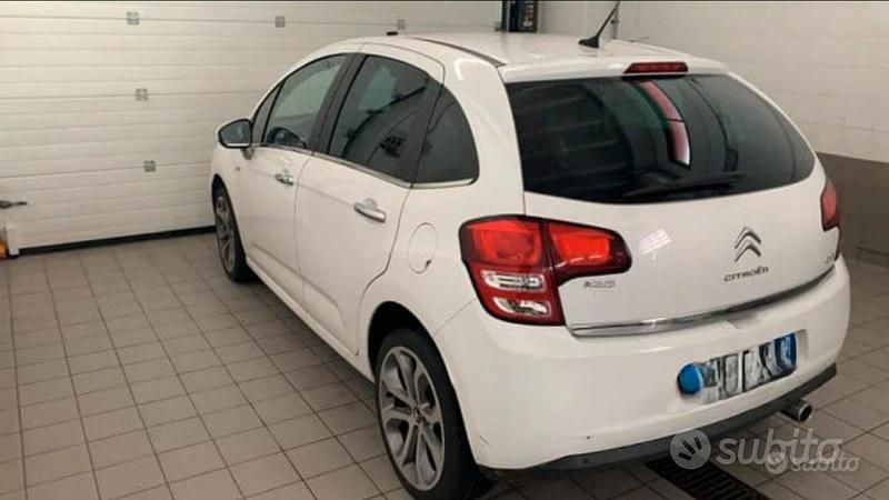 Usata Citroën C3 95 CV (69 kW) 2010 Bianco Berlina
