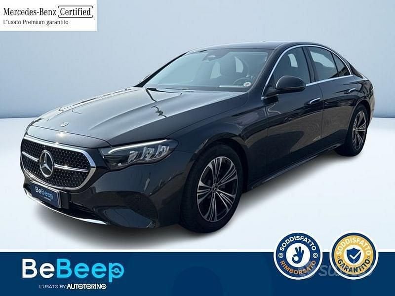 Grigio Usata 2024 Mercedes E220 Advanced Berlina | 49.600 € (Super prezzo) - Immagine 1/4