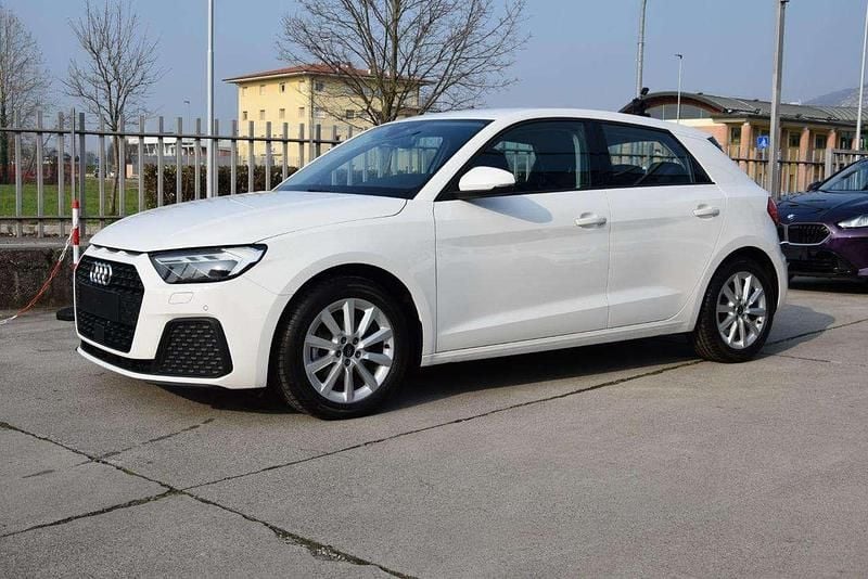 Usata Audi A1 Business 116 CV (85 kW) 2025 Bianco cortina pastello SUV
