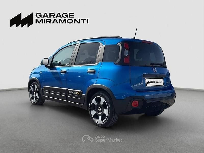 Usata Fiat Panda Cross Cross 69 CV (50 kW) 2025 Blu/azzurro Utilitaria