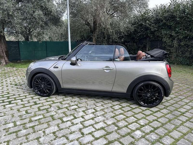 Usata Mini Cooper D Cabriolet 111 CV (81 kW) 2017 Cabrio