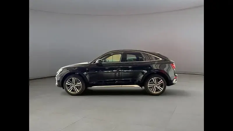 Usata Audi Q5 Sportback S-line plus 204 CV (150 kW) 2022 Nero SUV