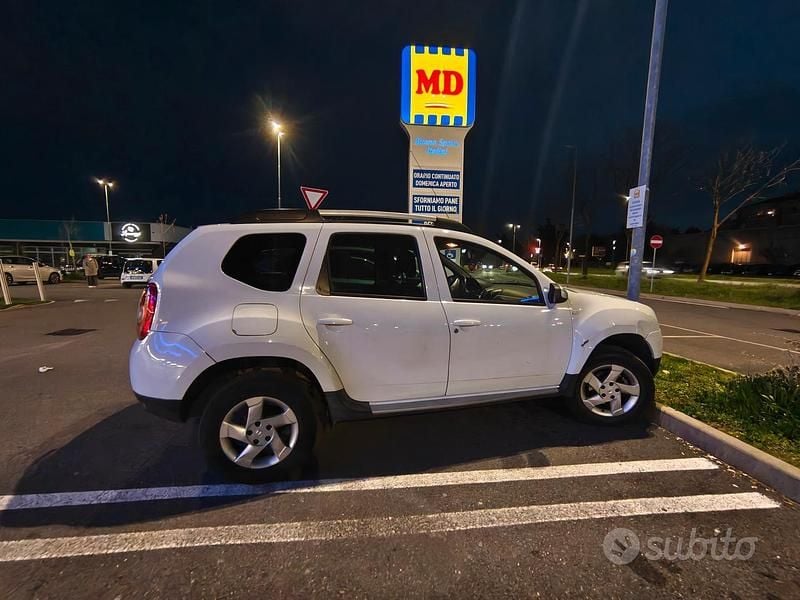 Usata Dacia Duster 125 CV (91 kW) 2013 Bianco SUV