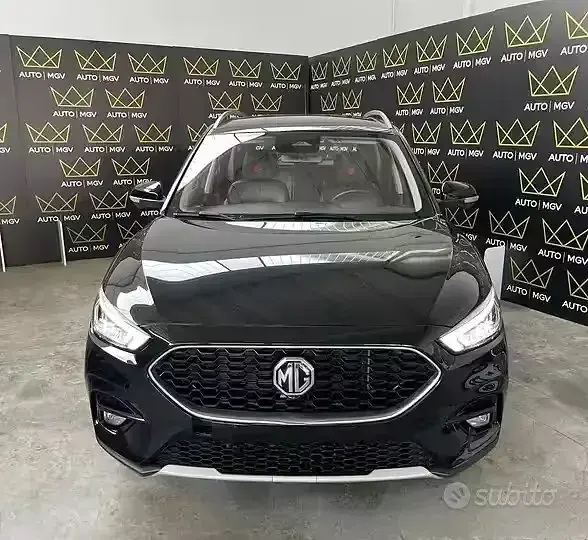 Usata MG ZS Luxury 106 CV (77 kW) 2024 Nero SUV
