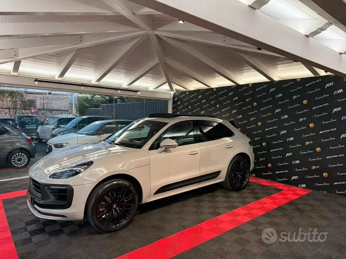 Usata Porsche Macan 441 CV (324 kW) 2022 Grigio SUV