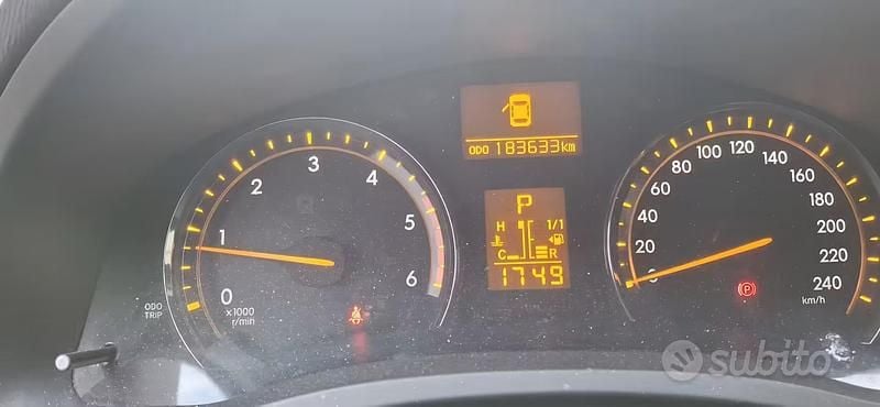 Usata Toyota Avensis 177 CV (130 kW) 2009 Nero Station wagon