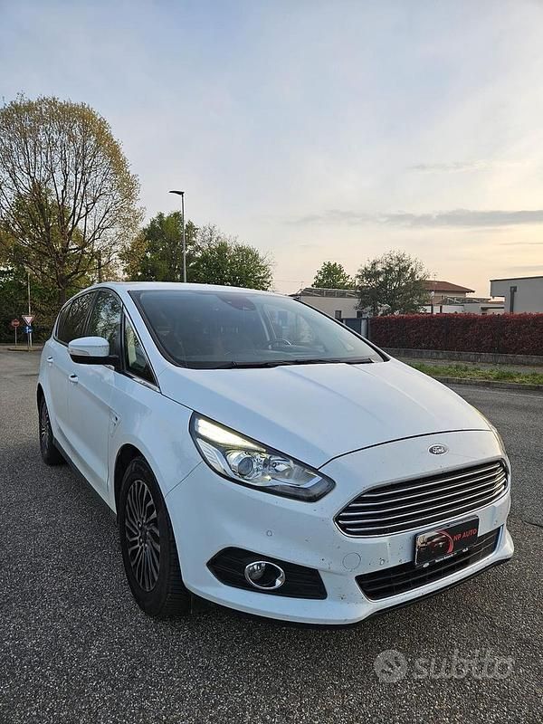 Usata Ford S-MAX Vignale 190 CV (139 kW) 2019 Bianco Monovolume