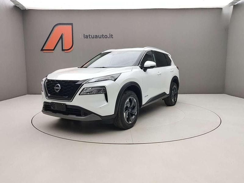 Usata Nissan X-Trail N-Connecta 158 CV (116 kW) 2025 Pearl white SUV