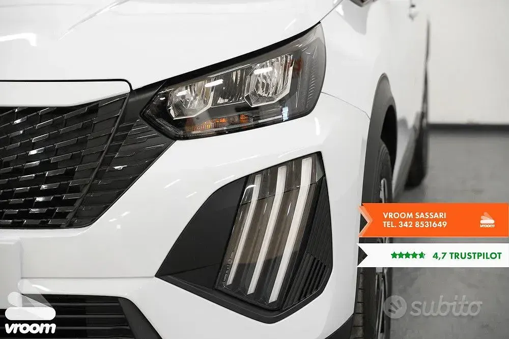 Nuova Peugeot 2008 Style 136 CV (100 kW) 2025 SUV