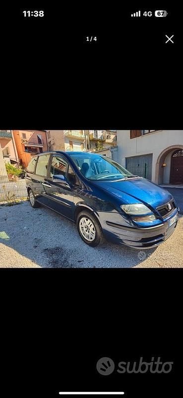 Usata Fiat Ulysse 120 CV (88 kW) 2008 Blu Monovolume