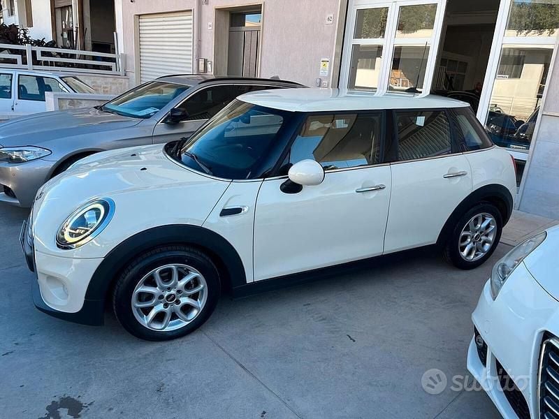 Usata Mini One D Business 95 CV (69 kW) 2018 Bianco Utilitaria
