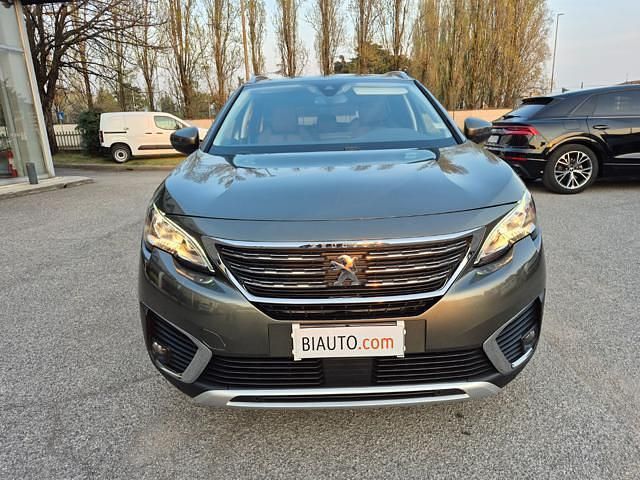 Usata Peugeot 5008 Allure 131 CV (96 kW) 2018 Grigio scuro SUV