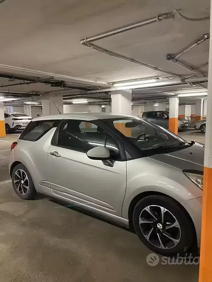 Usata DS Automobiles DS3 So Chic 75 CV (55 kW) 2017 Grigio Utilitaria
