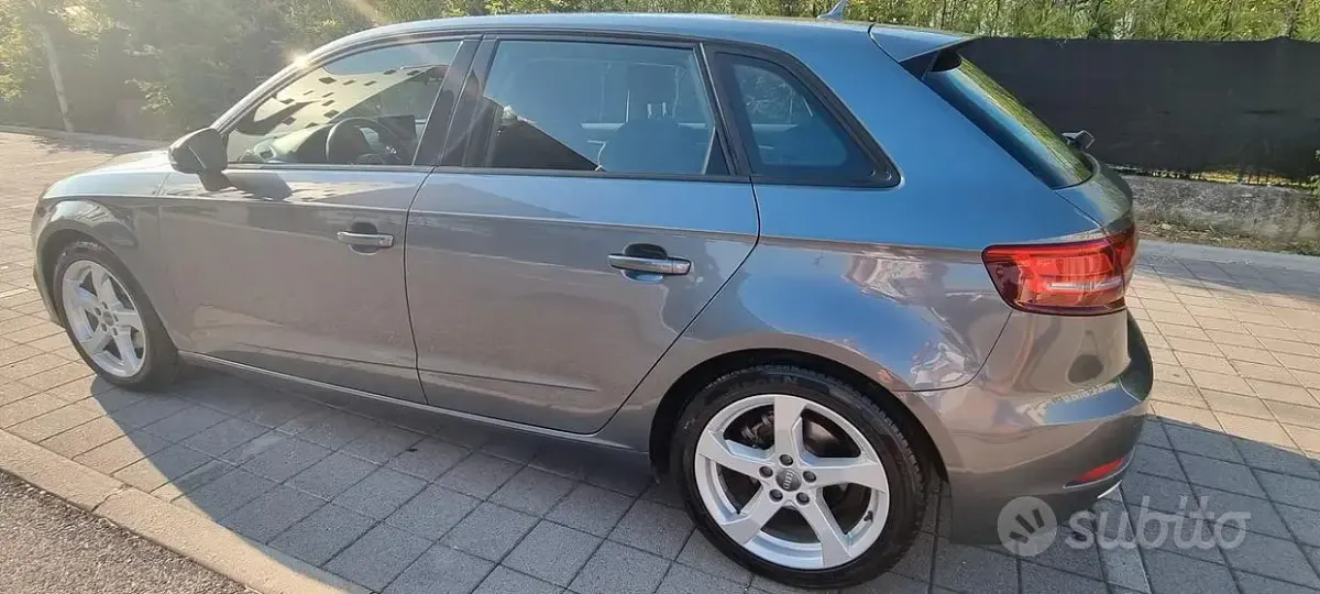 Usata Audi A3 116 CV (85 kW) 2018 Berlina