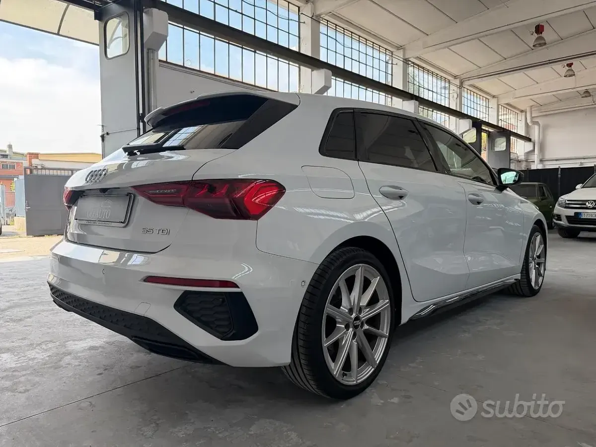 Usata Audi A3 Black Edition 150 CV (110 kW) 2020 Bianco Berlina