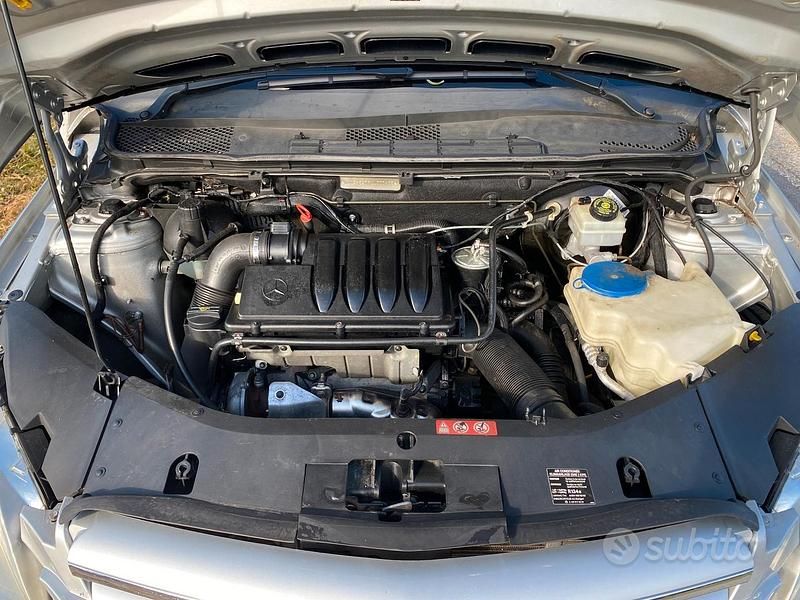 Usata Mercedes B180 2008 Grigio Monovolume