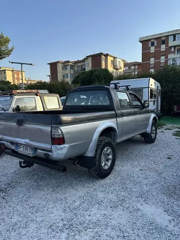 Usata Mitsubishi L200 99 CV (72 kW) 1999 Pick-up