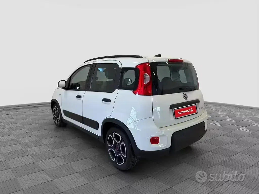 Usata Fiat Panda City Life 69 CV (50 kW) 2021 Bianco Utilitaria