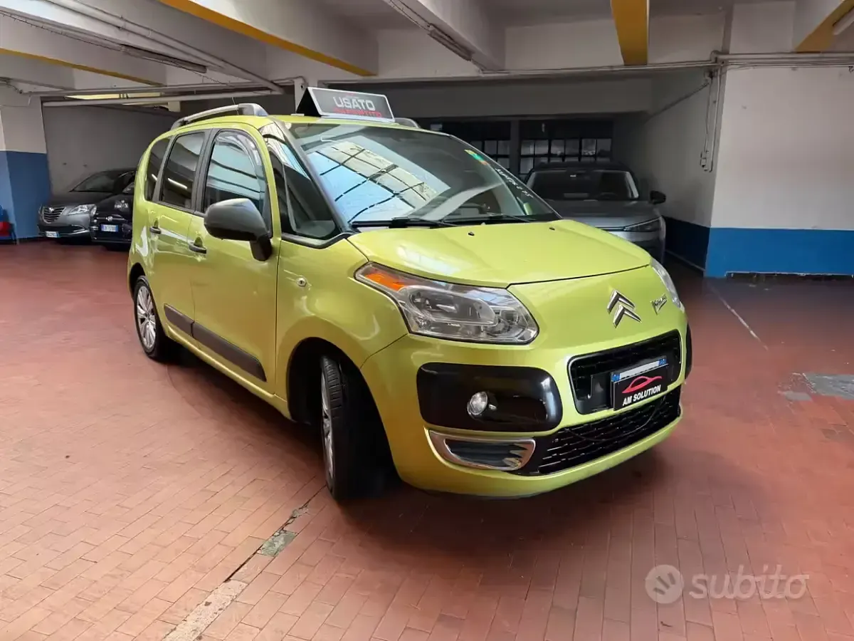 Usata Citroën C3 Picasso 95 CV (69 kW) 2010 Verde Monovolume