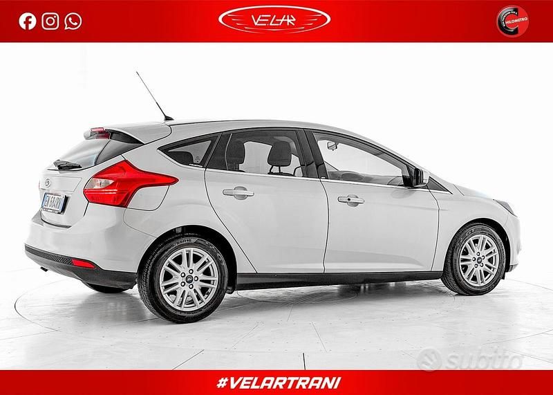 Usata Ford Focus Titanium 95 CV (69 kW) 2012 Grigio Berlina