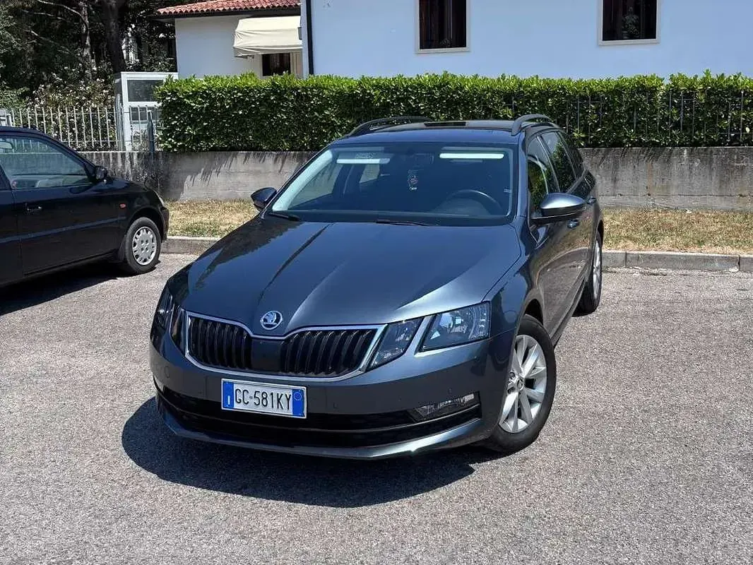 Usata Skoda Octavia G-TEC Ambition 131 CV (96 kW) 2020 Station wagon