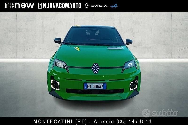Usata Renault R5 Komfort 110 kW (150 CV) 2025 Nero Utilitaria