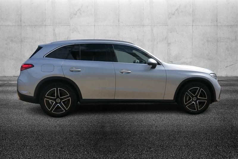 Usata Mercedes GLC220 Advanced 197 CV (144 kW) 2024 Argento metallizzato SUV